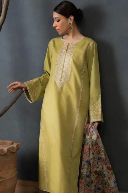 Sapphire Embroidered Lawn - 3PC